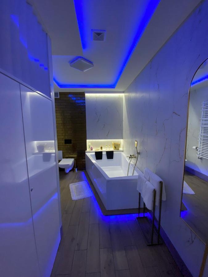 Apartament "Love" Centrum Z Duza Wanna Dla Dwojga 그니에즈노 외부 사진