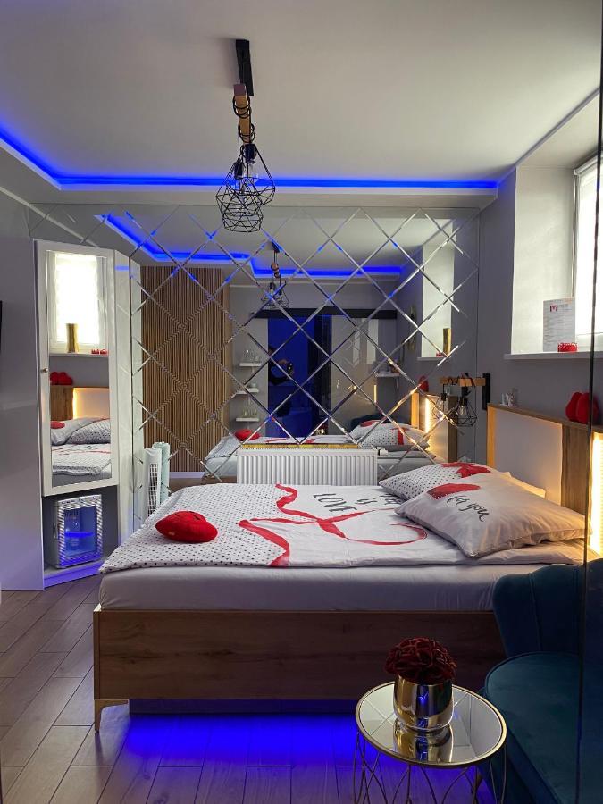 Apartament "Love" Centrum Z Duza Wanna Dla Dwojga 그니에즈노 외부 사진