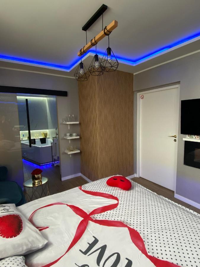 Apartament "Love" Centrum Z Duza Wanna Dla Dwojga 그니에즈노 외부 사진